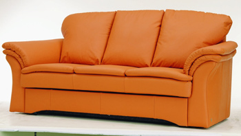 Moderna en naranja tres sofs