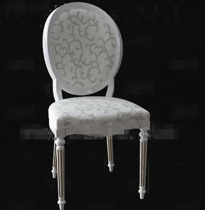 Silla de tela blanca de madera