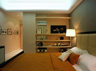 Dormitorio amarillo clido y confortable