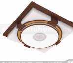 Cuatro conjuntos de luces modelo